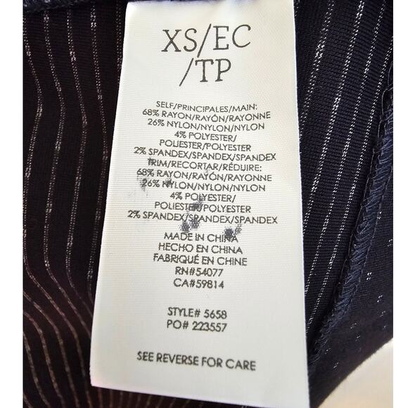 CAbi Navy Blue Carriage Dark Academia Preppy Classic Jacket - Picture 8 of 8